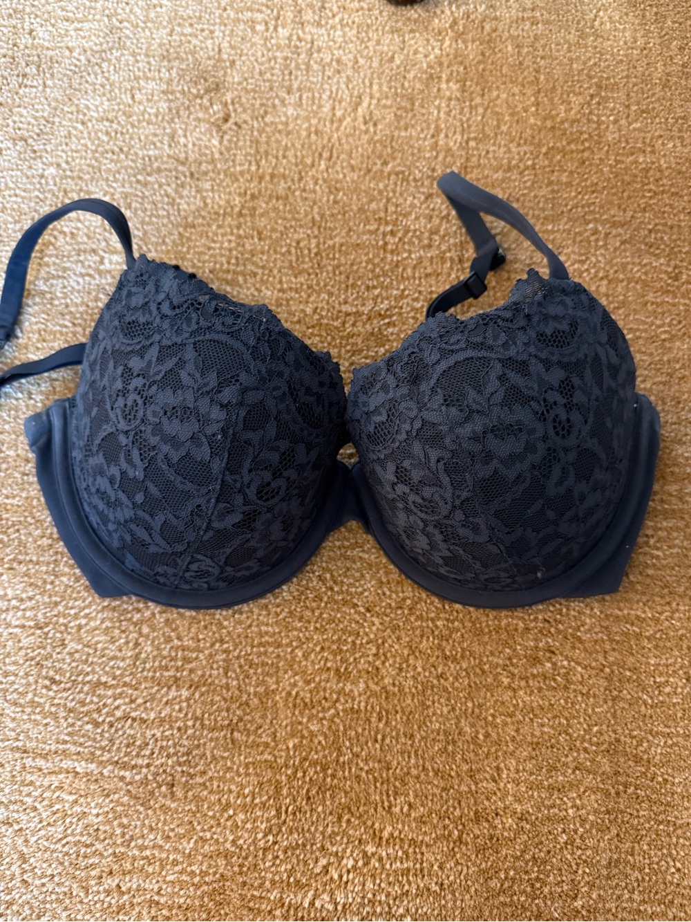 SKIMS Black Lace Underwire Bra